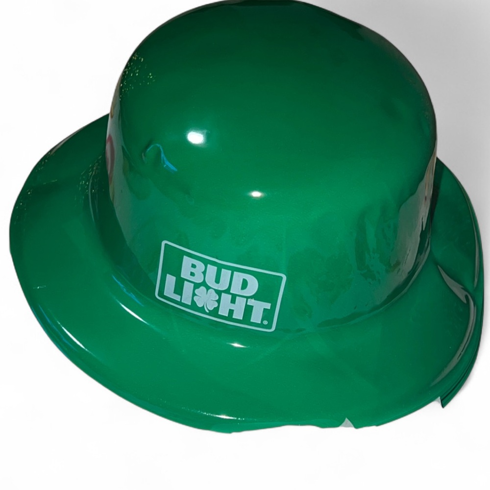Bud Light (8 Piece) Green Party Hats🍀